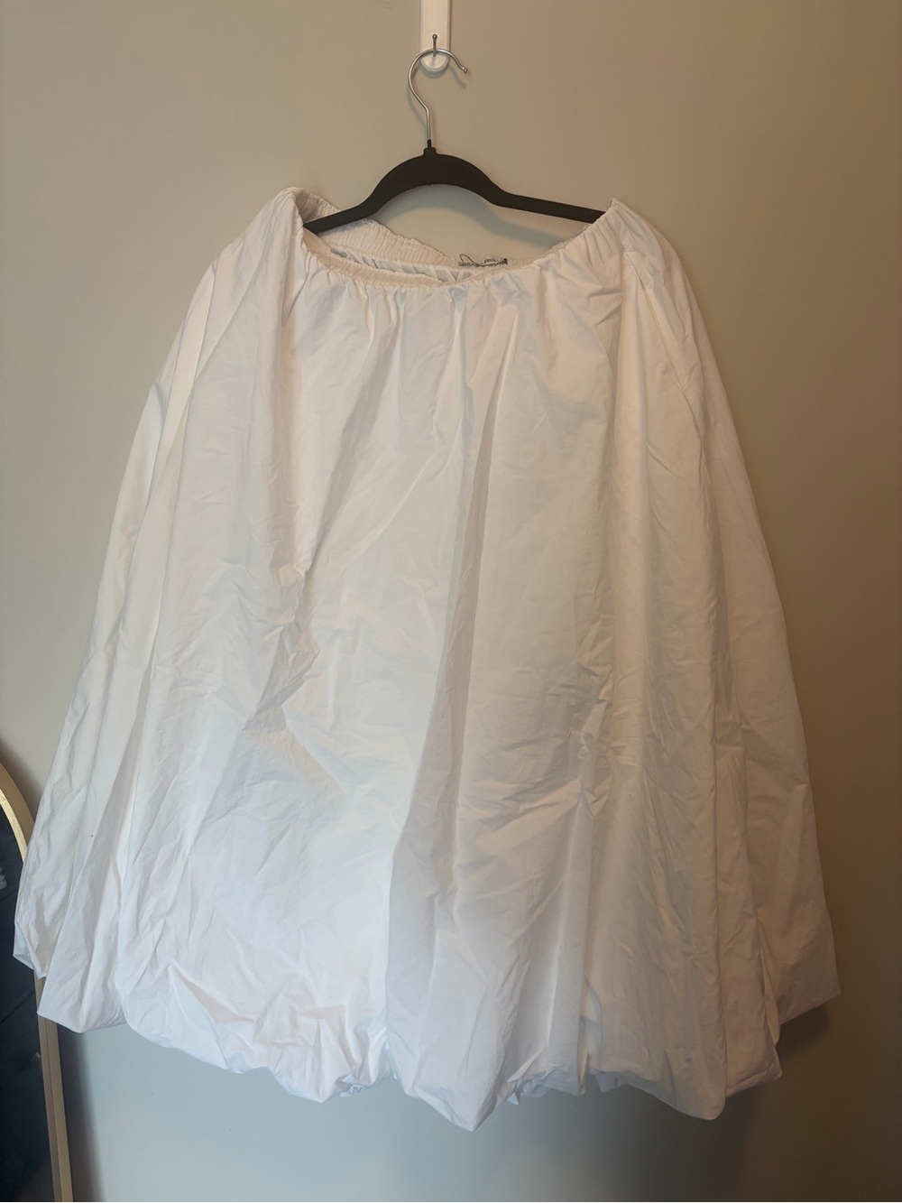 Abercrombie White Cotton Bubble Hem Skirt - M